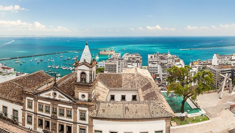 Cruzeiros que passam por Salvador