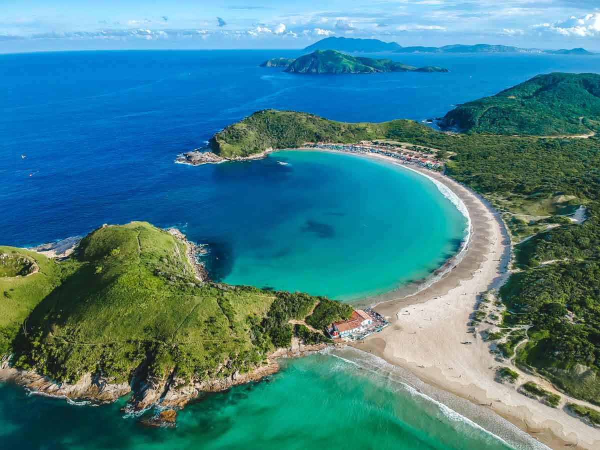 Cruzeiros que passam por Cabo Frio