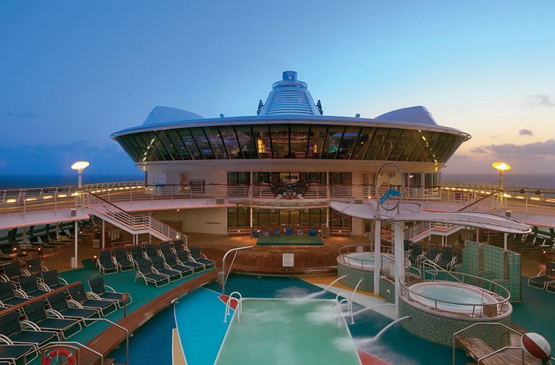 Piscina do navio Jewel of the Seas